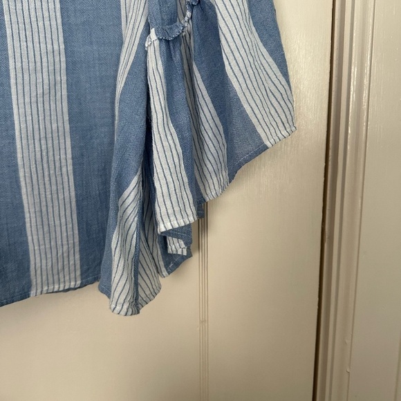 American Eagle Outfitters Top Cropped Blue & White Stripped Fairy Flowy Size S - Picture 5 of 11